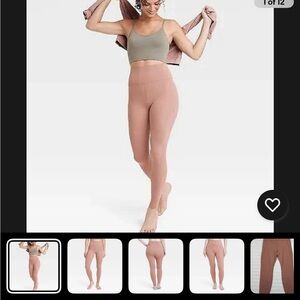 All in Motion - Women's Everyday Soft Ultra High-Rise Pocketed Leggings